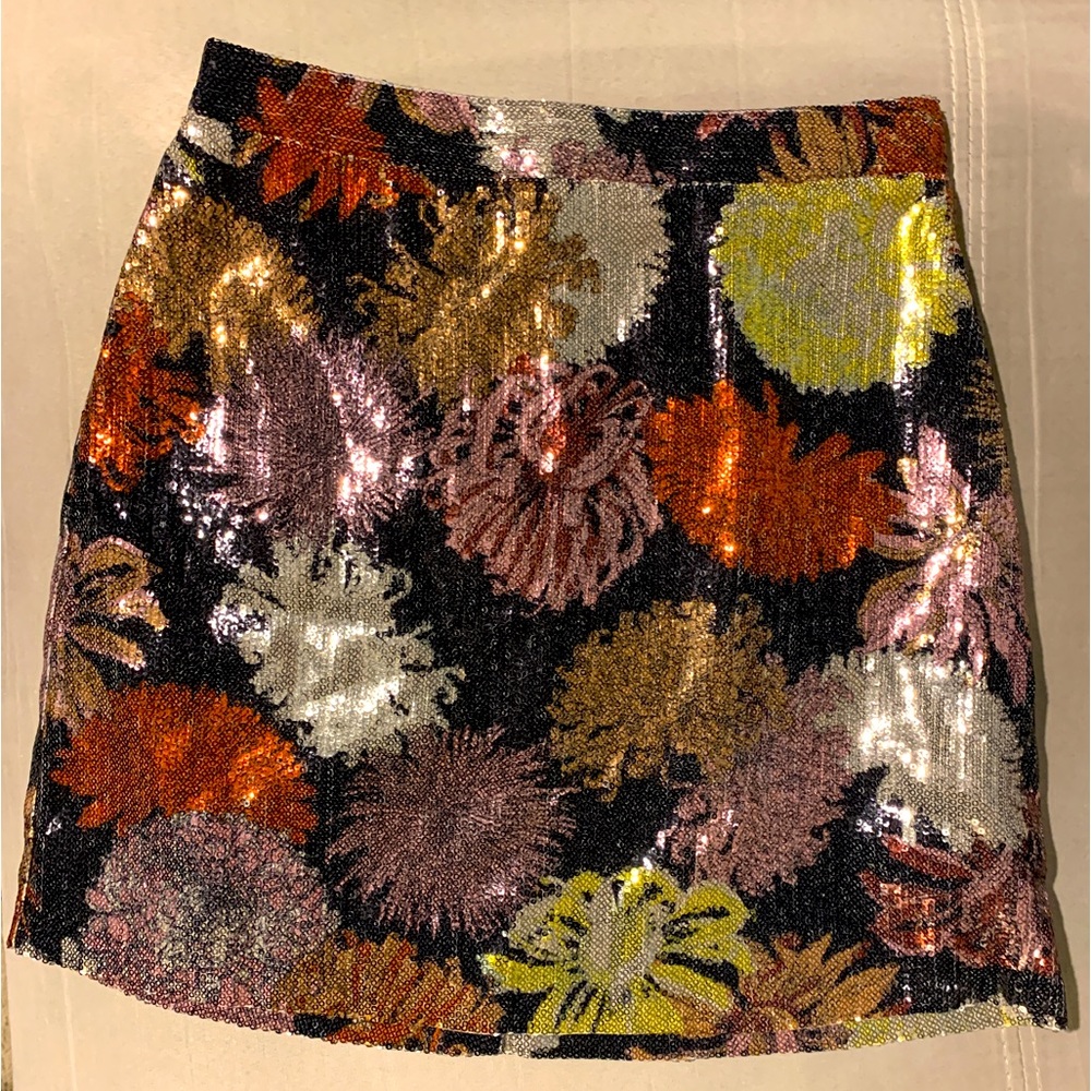 Zara Sequins Mini Skirt great for party/club